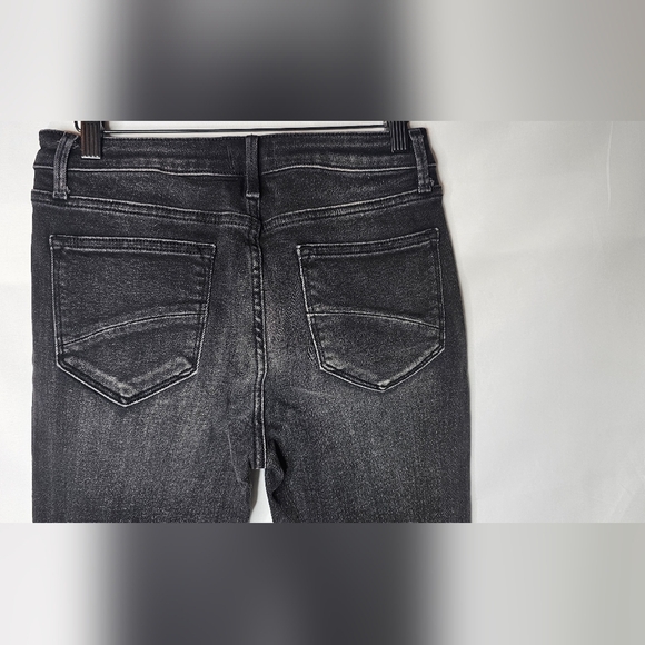 NWT Driftwood Aubrey Women's Jeans Straight Leg Distressed Denim Black Size 27 - Picture 8 of 11